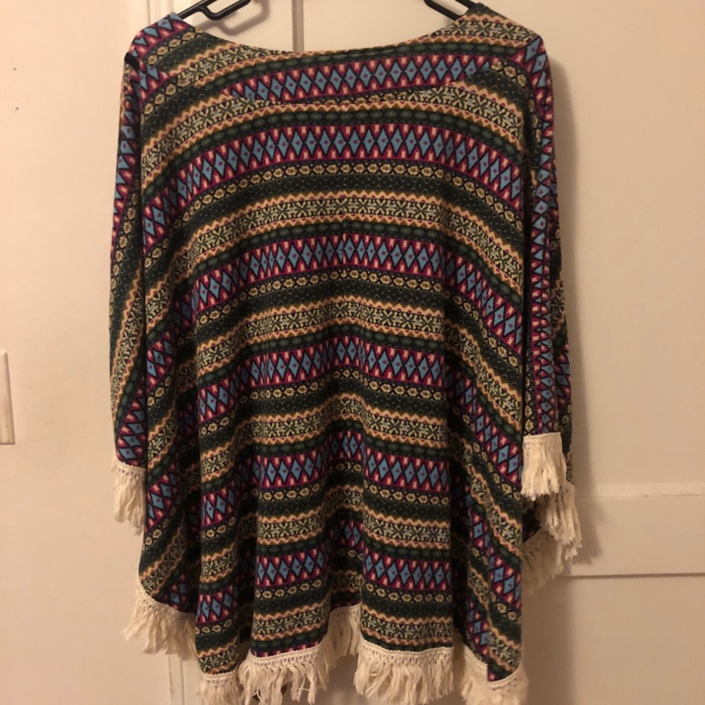 Aztec shawl - Picture 2 of 3